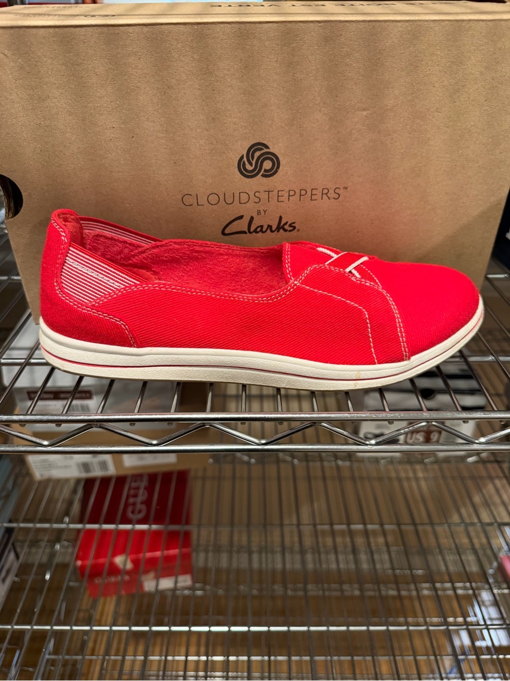 Clarks Women’s Breeze Skip Slip On Sneakers Red White Size 9.5 M